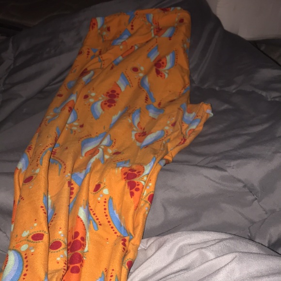 Lularoe Leggings plus size!!! - Picture 3 of 4